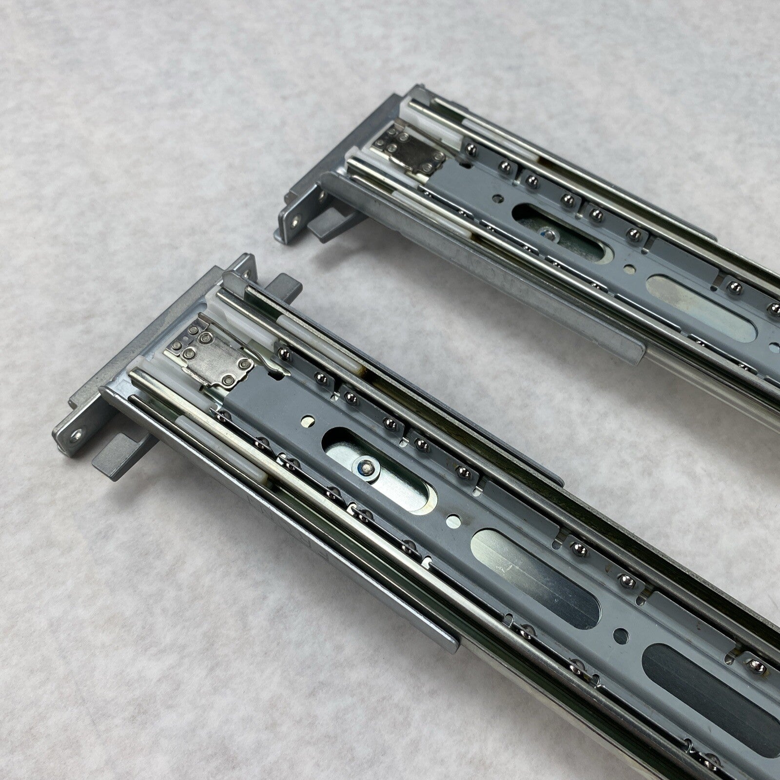 HP 374510-001 Sliding Rail Set Outers Only 374516-001 374517-001