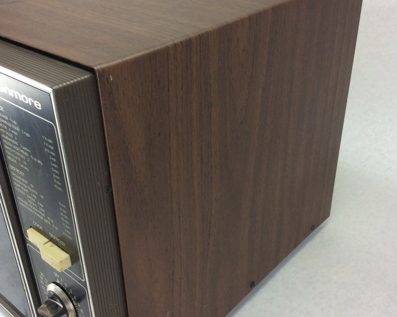 Vintage 1979 Kenmore Sears Microwave Wood Grain Model 564.9938010