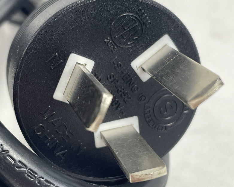 I-SHENG SP-506 10A 250V 3-Prong Power Cable