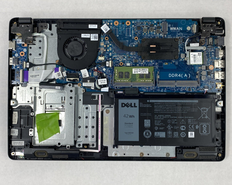 Dell Latitude 3580 Intel Core i3-6006U 2.00 GHz 8 GB RAM 15.6" No HDD No OS