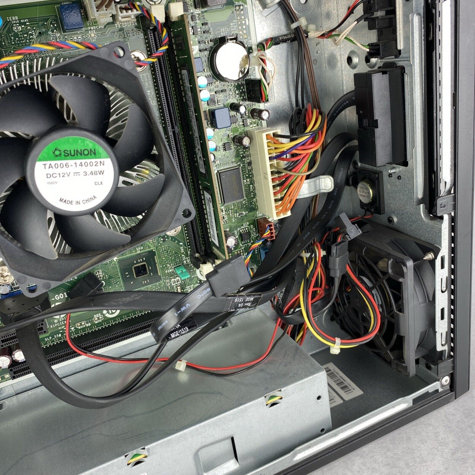 HP ProDesk 400 G2.5 SFF Intel Core i5-4590s 3.0GHz 4GB RAM DVDRW No HDD No OS