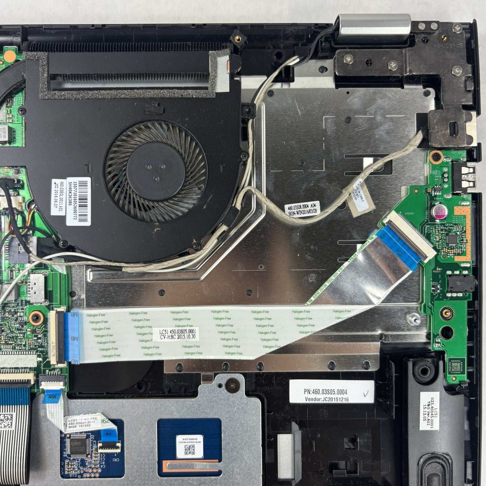 Lenovo Flex 3-1580 15.6" i7-6500U 2.5 GHz 8 GB Ram No OS No HDD No Batt No AC