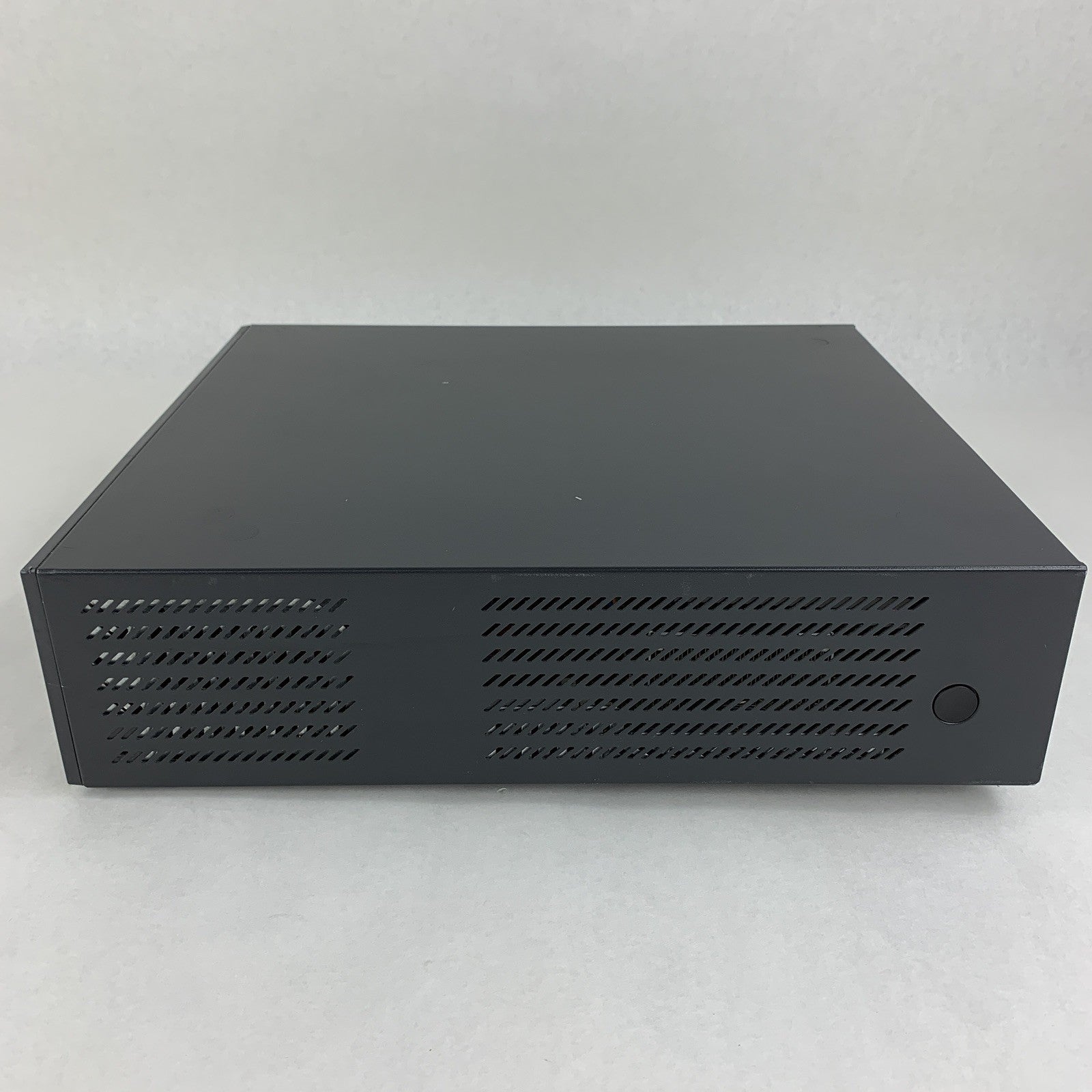 IBM Netvista 8303-42U Desktop Pentium 4 2.4 GHz 256 MB Win XP COA No OS No HDD