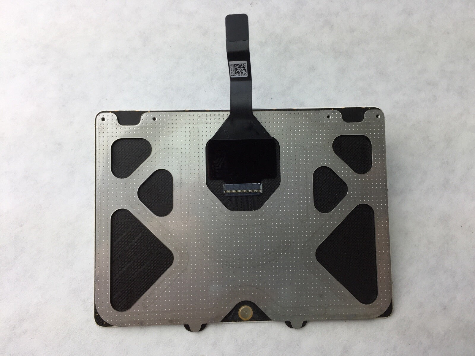 Apple White MacBook A1342 2009-2010 Trackpad Touchpad Apple Part # 820-2615-A