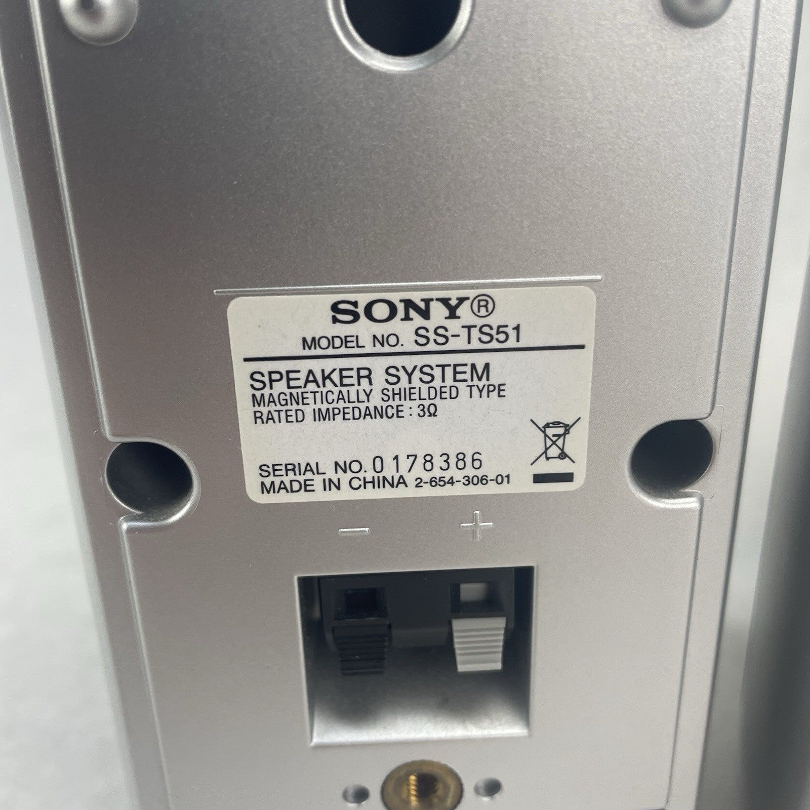 Sony 5.1 Speaker Lot SS-CT51 SS-TS51 SS-TS52 Silver Home Theater Surround Sound5