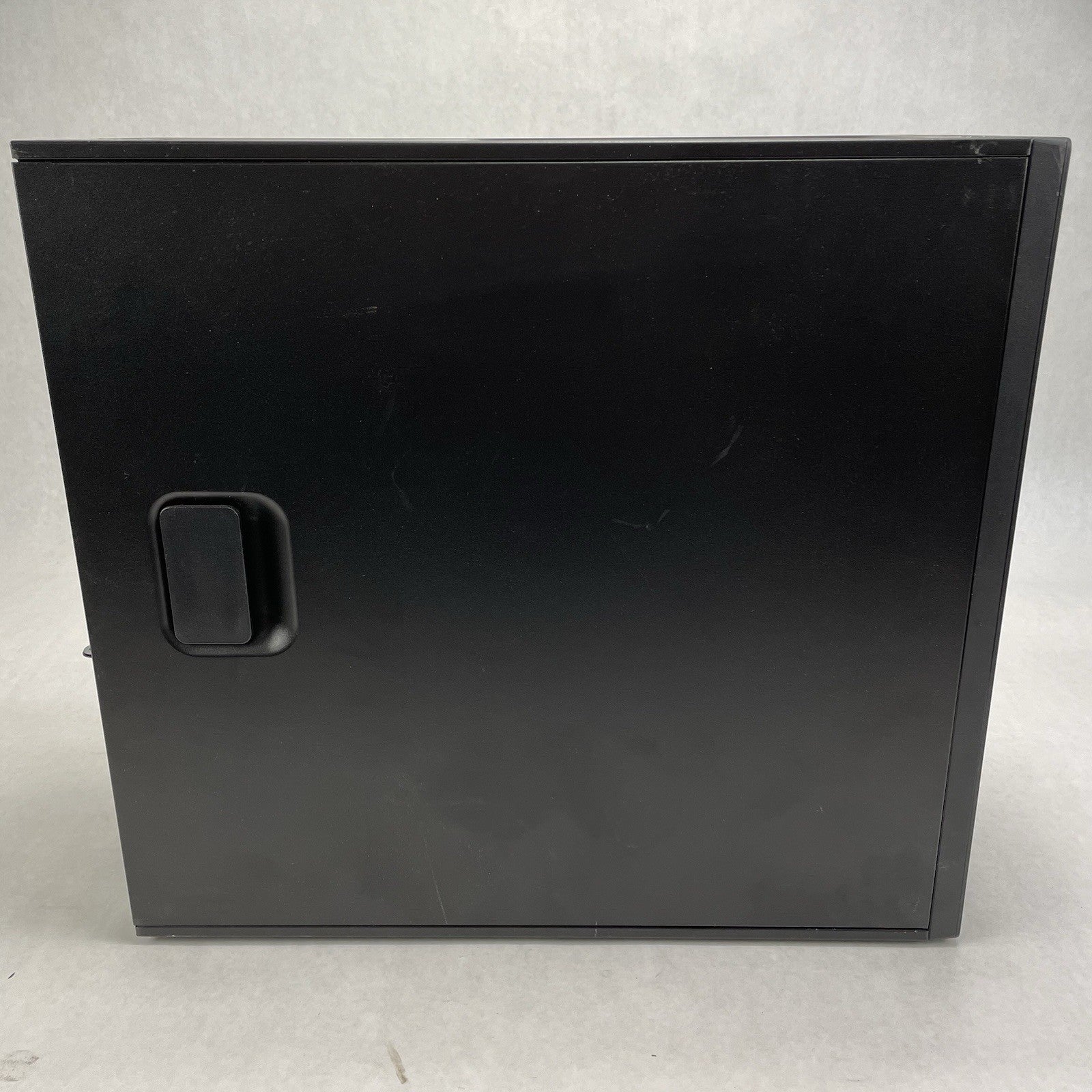 HP EliteDesk 800 G2  Intel i7-6200 3.90 GHz 16 GB RAM No HDD No OS