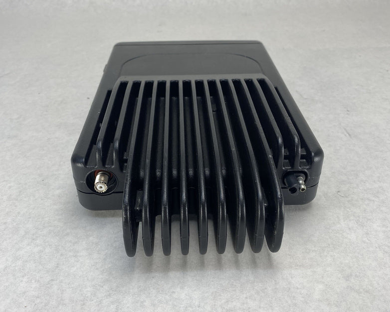 Motorola M01HX+427W M01KLM9PW6AN Radio Base Unit Untested