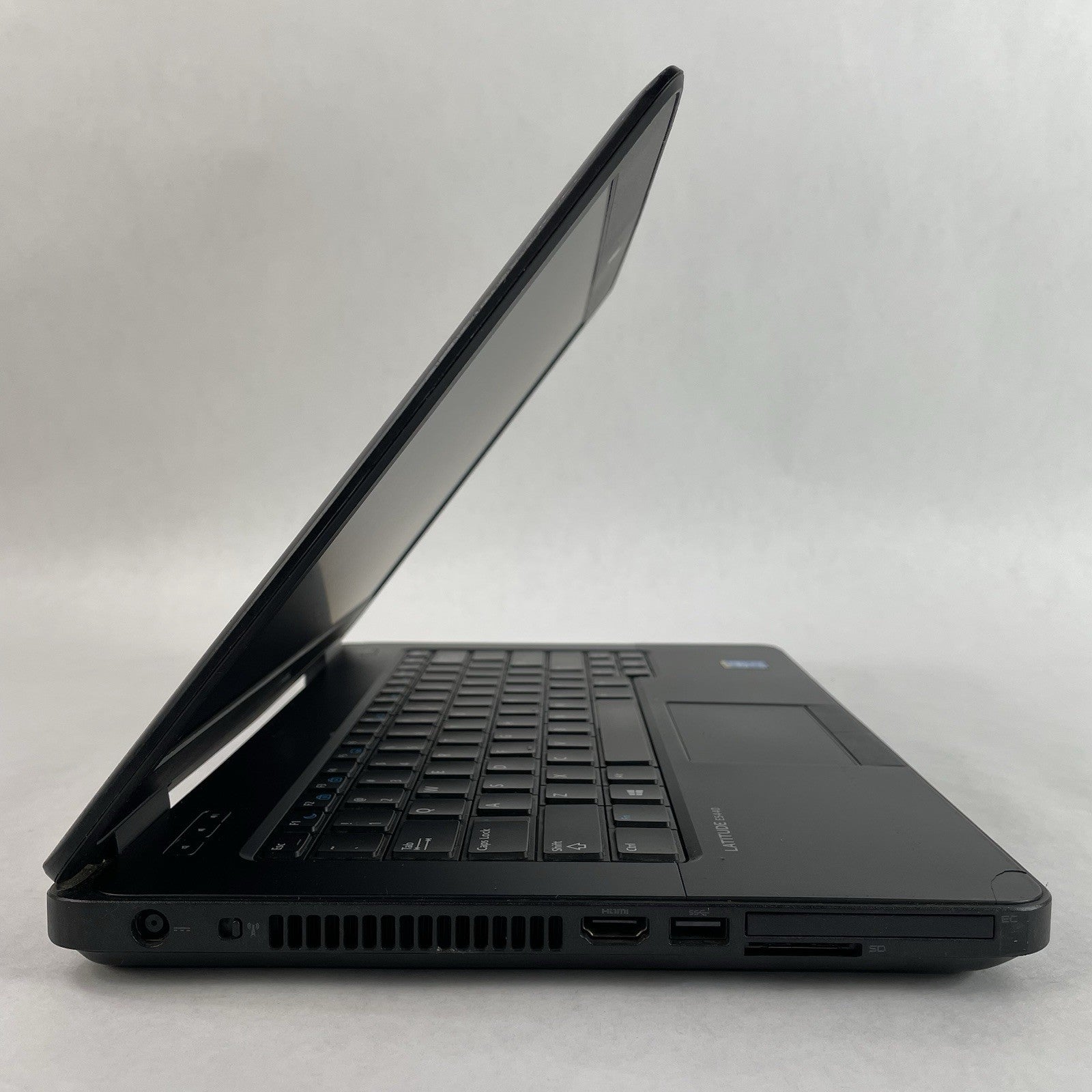 Dell Latitude E55440 14" i5-4310U 2.00 GHz 4 GB RAM No SSD/OS/AC/Batt5