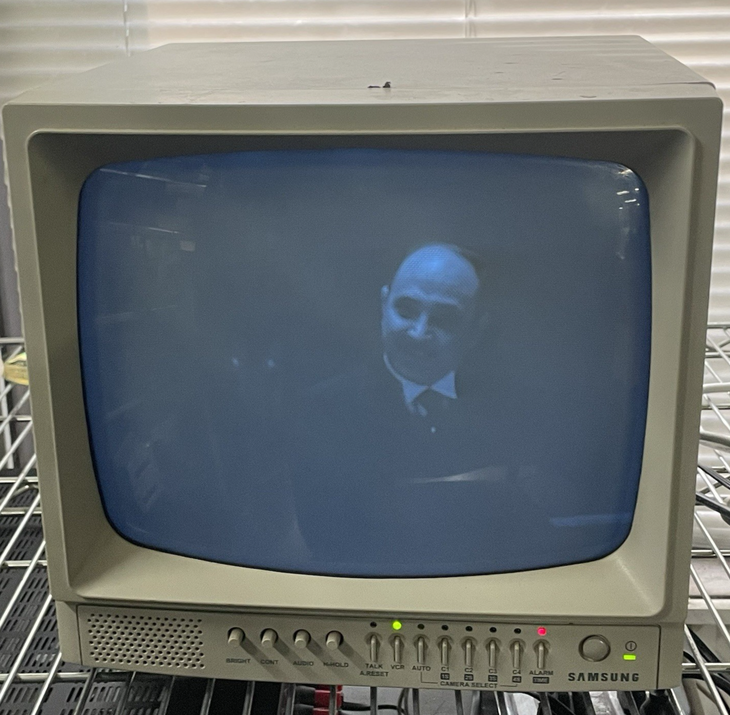 Samsung 12" CRT B/W Observation Security Monitor SSC-12M2