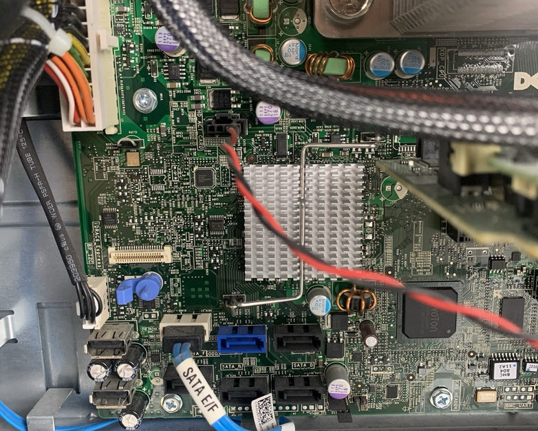 Dell PowerEdge T310 Tower Server 1x Xeon X3450 2.67 GHz 8 GB Ram No OS No HDD