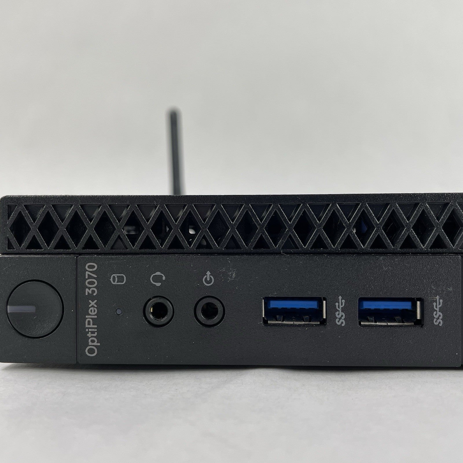 Dell Optiplex 3070 Micro i5-9500T 2.20 GHz 8 GB RAM No W/AC SSD/OS2