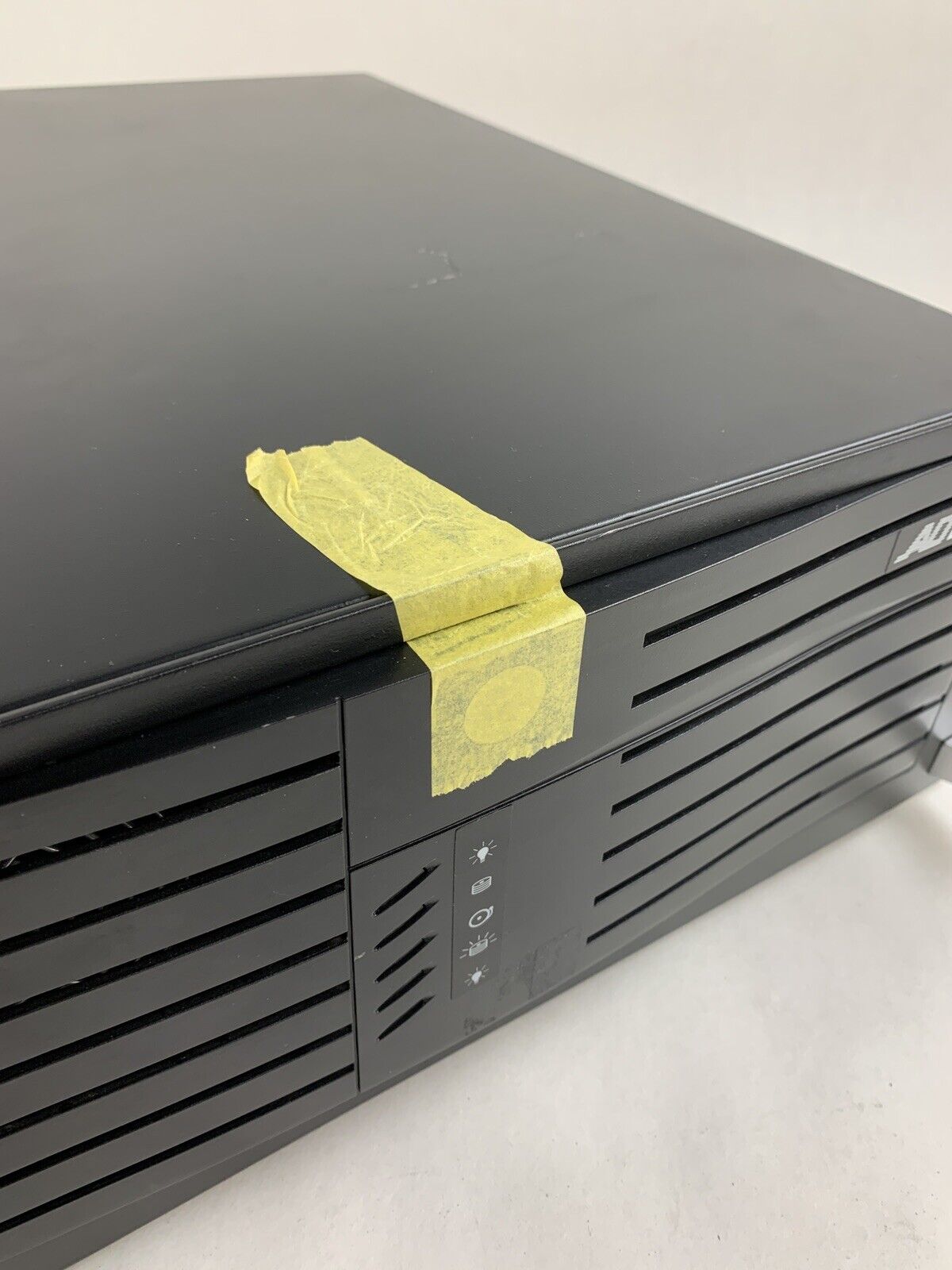 American Dynamics DV16000 Intellex D865GBF Pentium 4 2.8GHz 512Mhz Ram NO HDD/OS