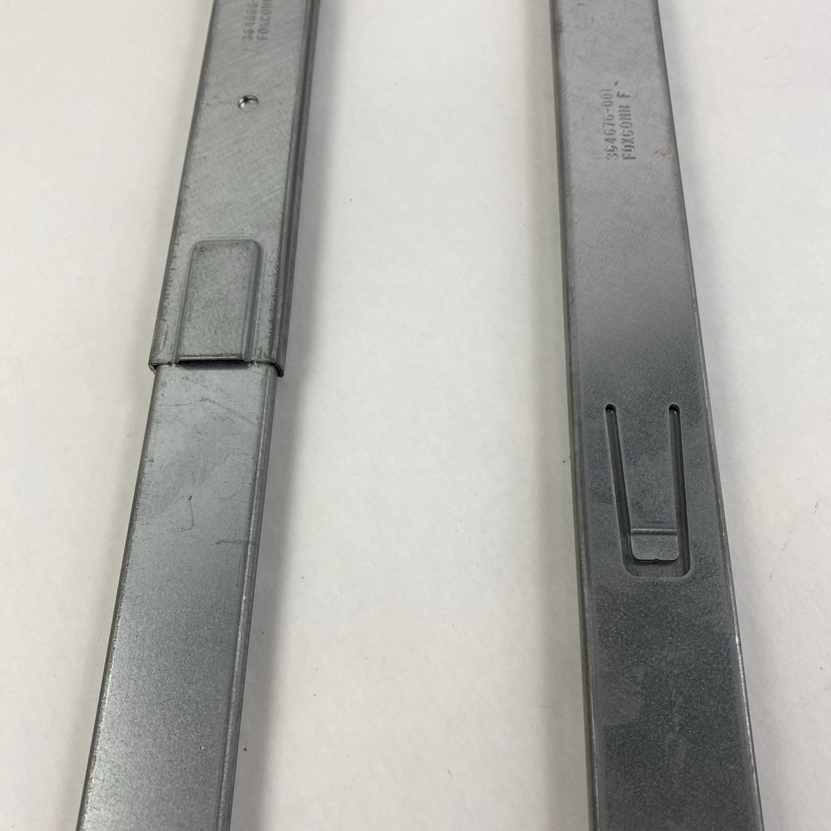 HP 364676-001 and 364686-001 Sliding Server Rails 4
