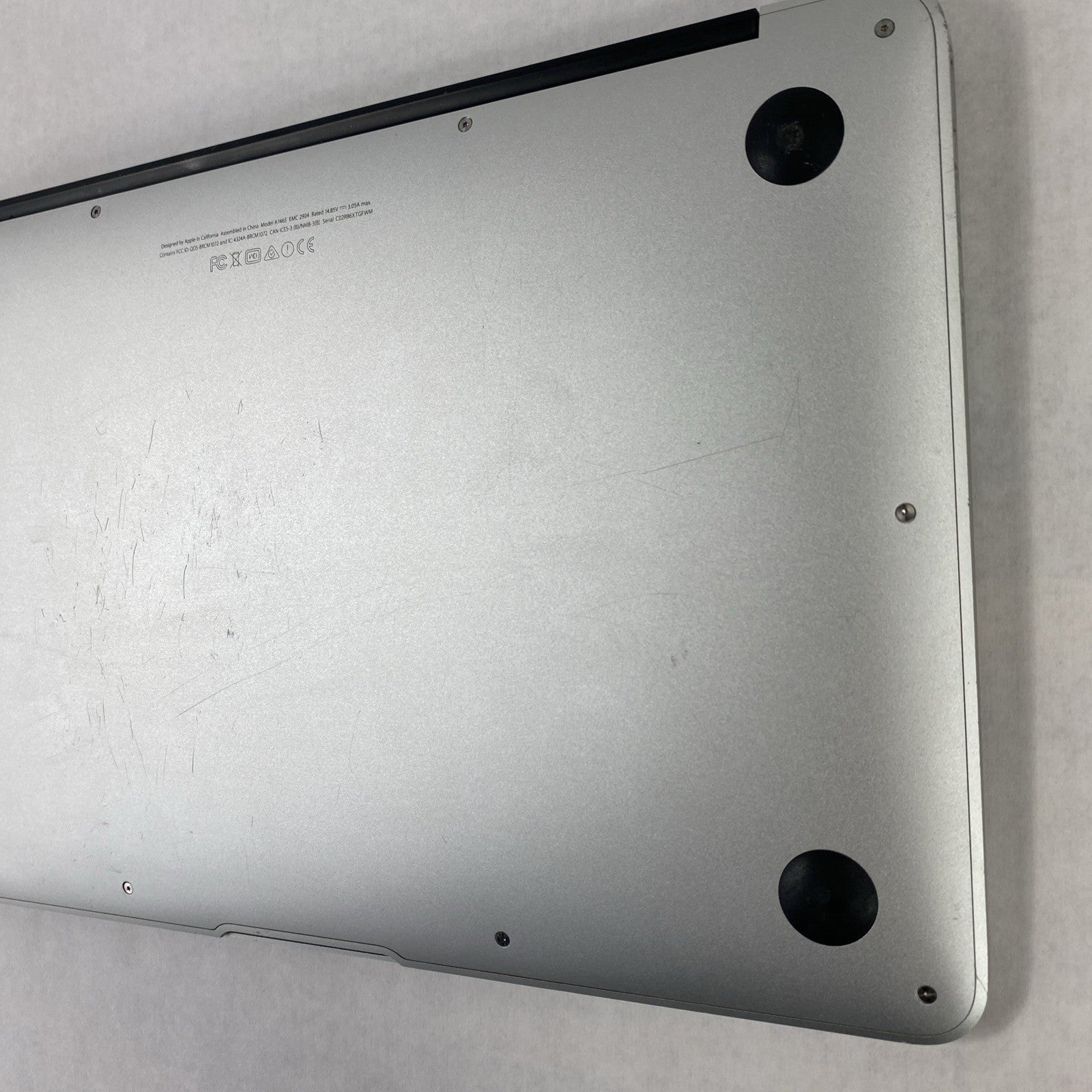Apple MacBook Air A1465 2015 11" 1.6Ghz i5 4GB RAM 120GB SSD os12.7.6 304 Cycles