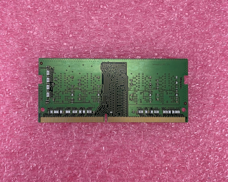SK Hynix HMAA1GS6CJR6N-XN PC4-3200AA-SC0-13 8GB 1Rx16 Desktop Memory RAM