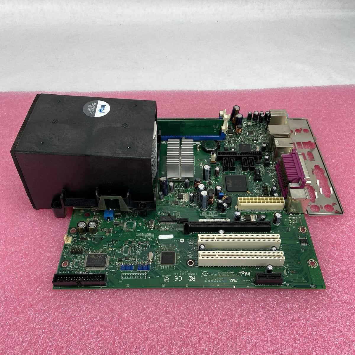 Intel D945PAW Motherboard Intel Pentium D 3.4GHz 512MB RAM w/Shield0