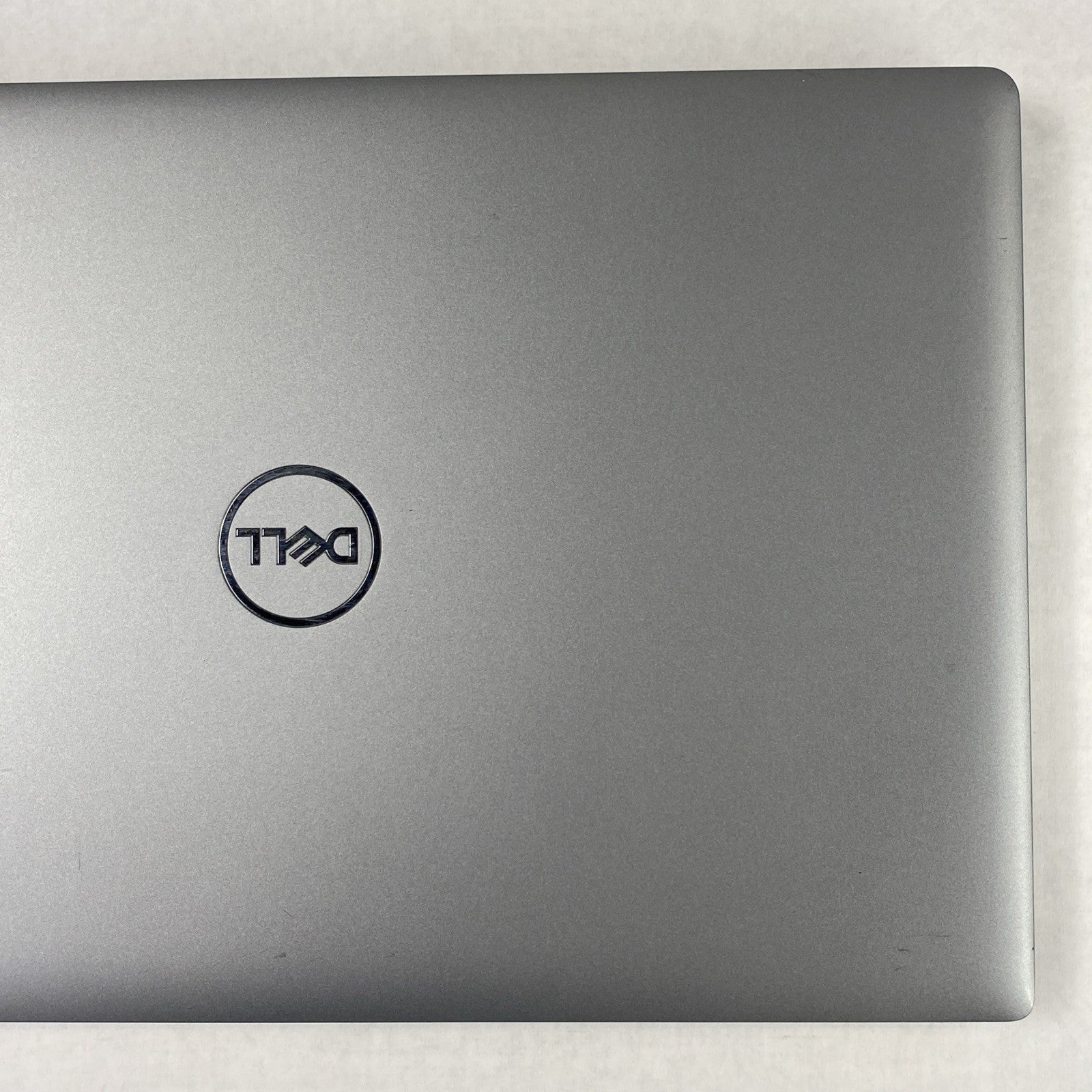 Dell Latitude 5520 Intel Core i5-1145G7 2.60 GHz 16 GB RAM 15.6" No SSD No OS