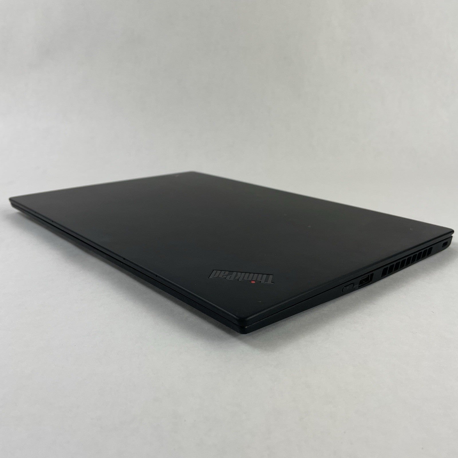 Lenovo ThinkPad X1 Carbon 7Gen i7-8565U 1.80 GHz 16 GB RAM No SSD/OS/AC/Batt10