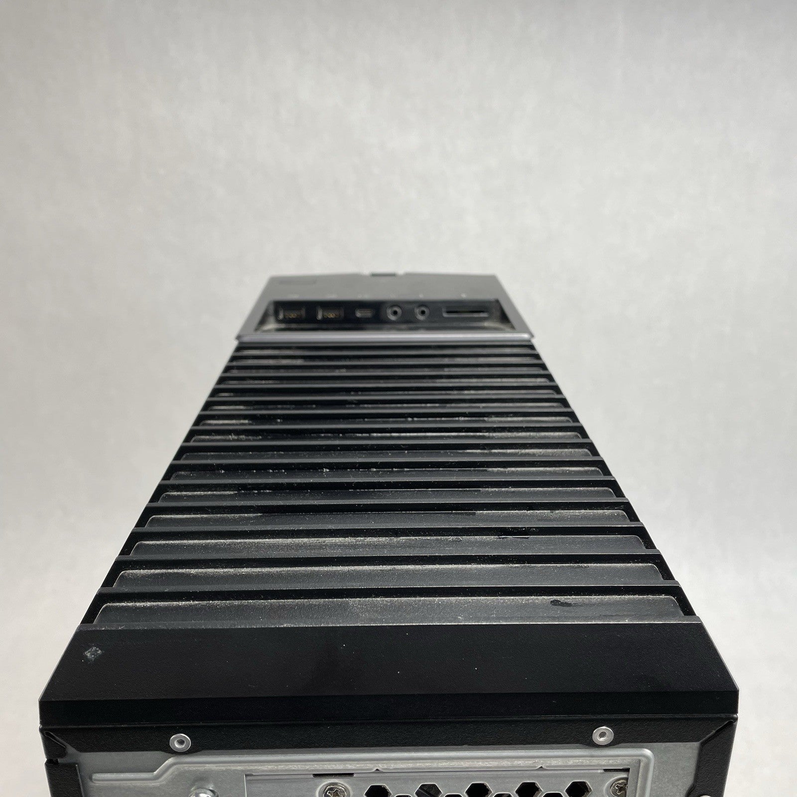 HP Omen 870-244 MT Intel Core i5-7400 3.00 GHz 8 GB RAM GTX1060 3GB No HDD No OS