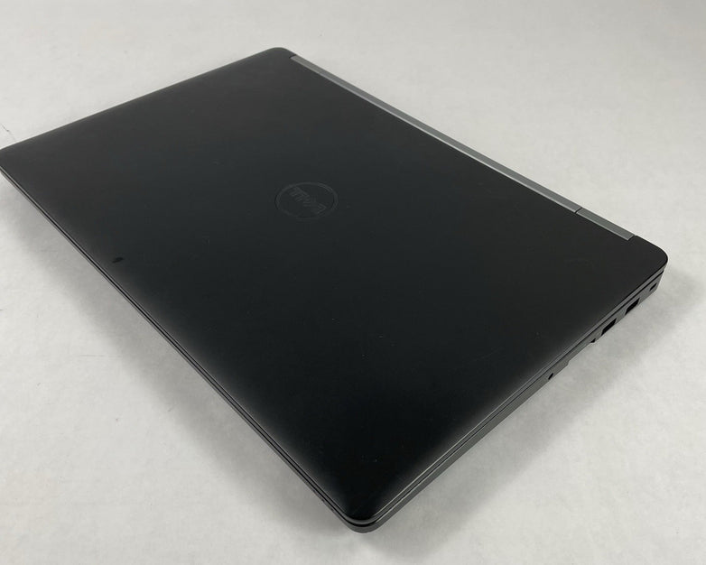 Dell Latitude E5570 15.6" Core i5-6300U 2.40 GHz 8 GB RAM No SSD No OS