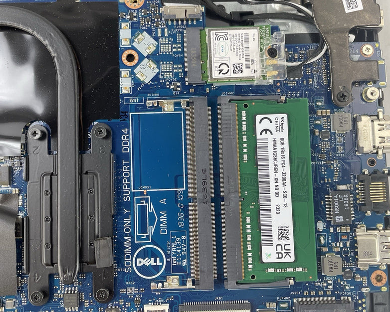 Dell Latitude 3590 15.6" i5-8250U 1.60 GHz 8 GB RAM No SSD/OS/AC/Batt