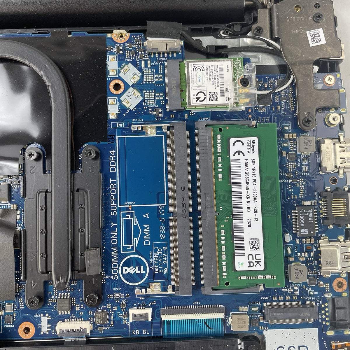 Dell Latitude 3590 15.6" i5-8250U 1.60 GHz 8 GB RAM No SSD/OS/AC/Batt22