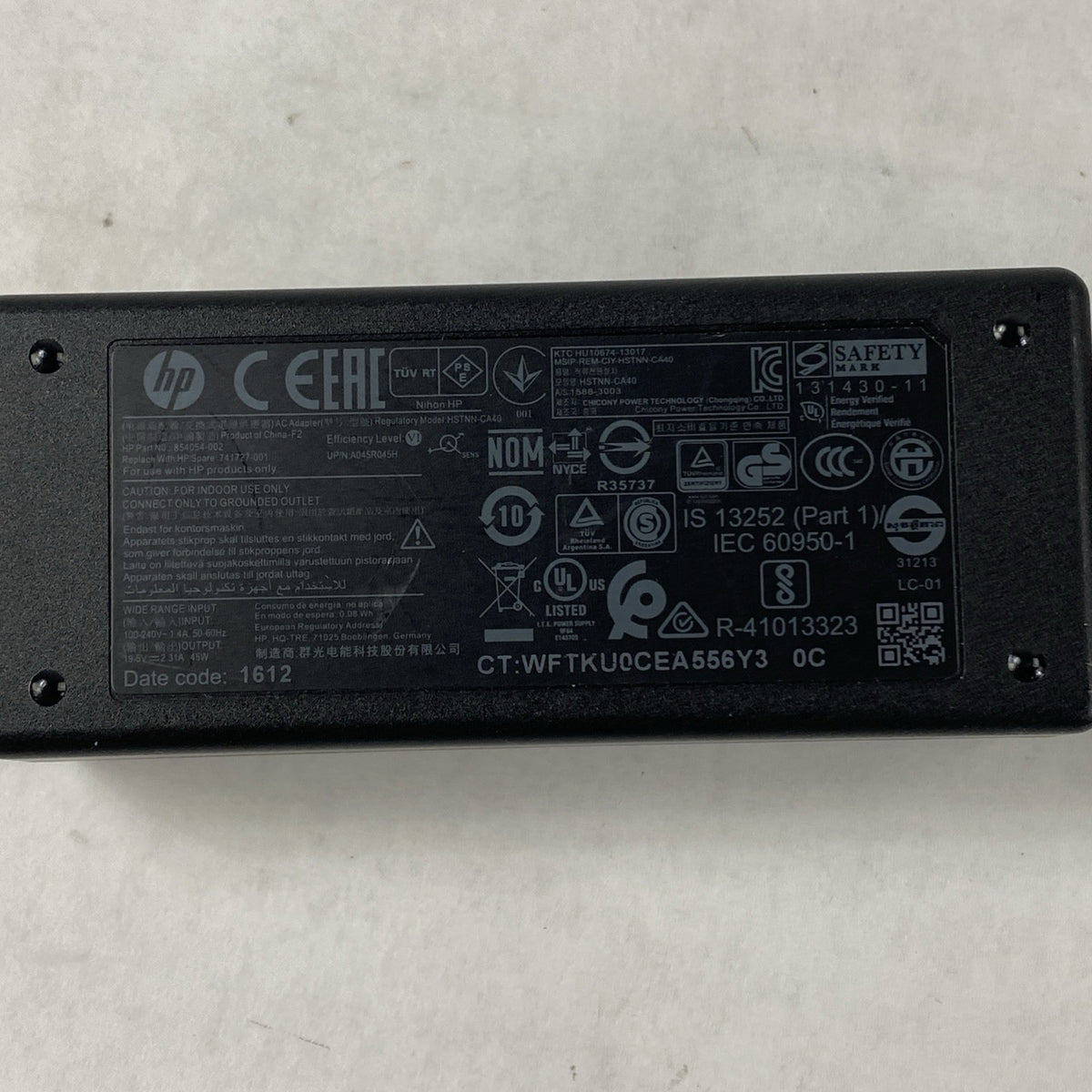 HP HSTNN-CA40 19.5V Blue Tip Small barrel AC Adapter - Lot of 55