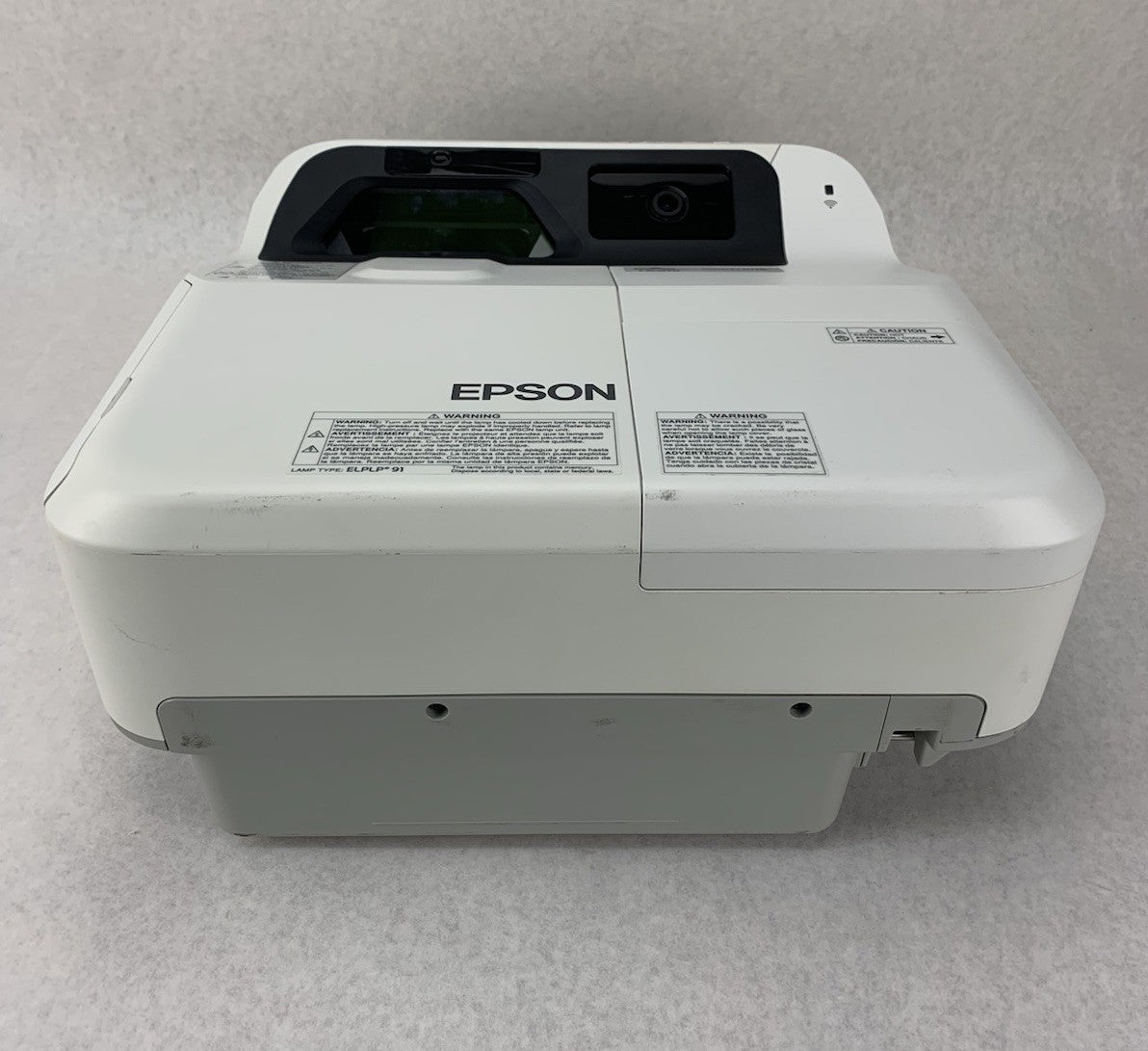 Epson PowerLite 695Wi H740A LCD Lamp Projector 2072 Lamp Hours - No Remote1