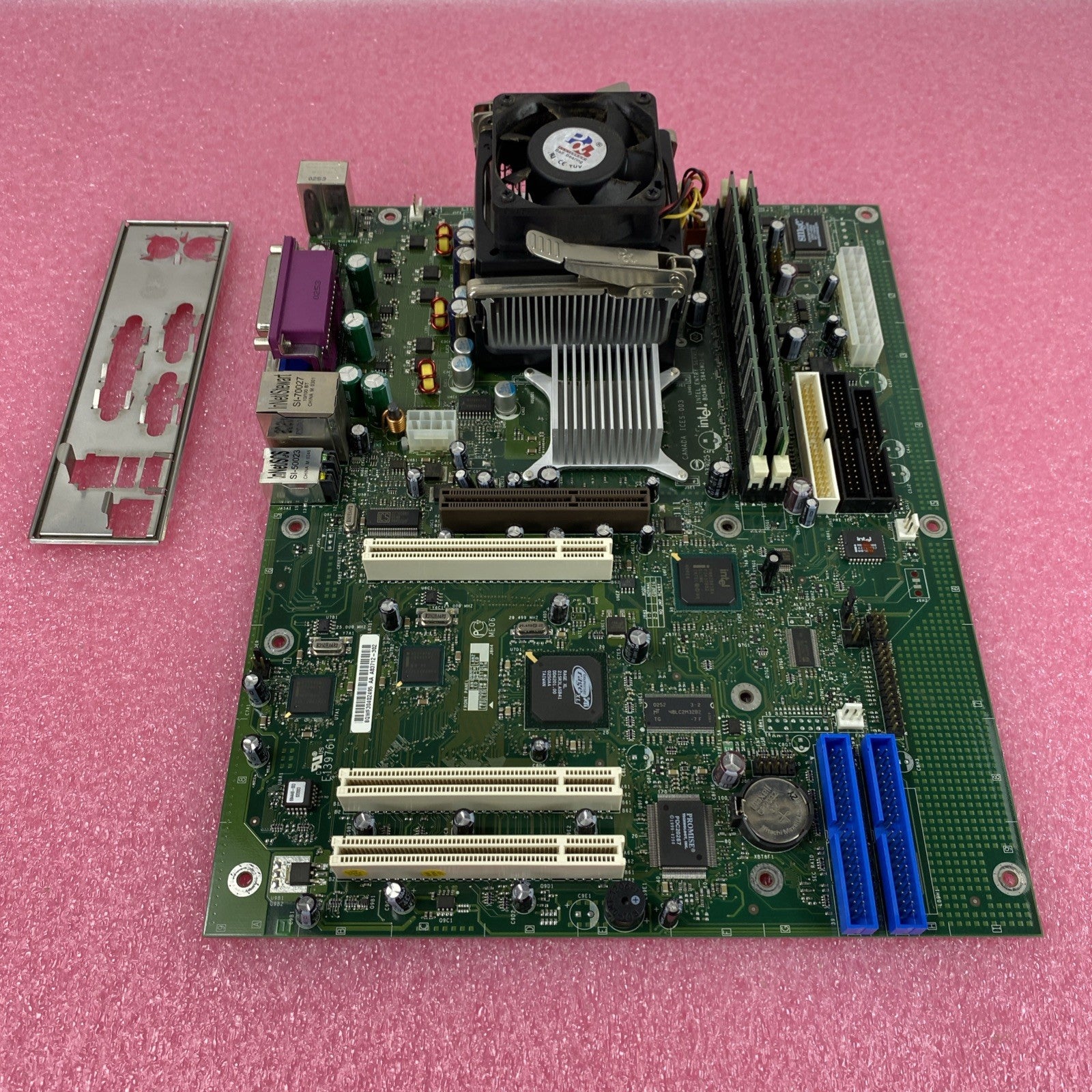 Intel S845WD1-E Motherboard Intel Pentium 4 2.53 GHz 1 GB RAM w/Shield