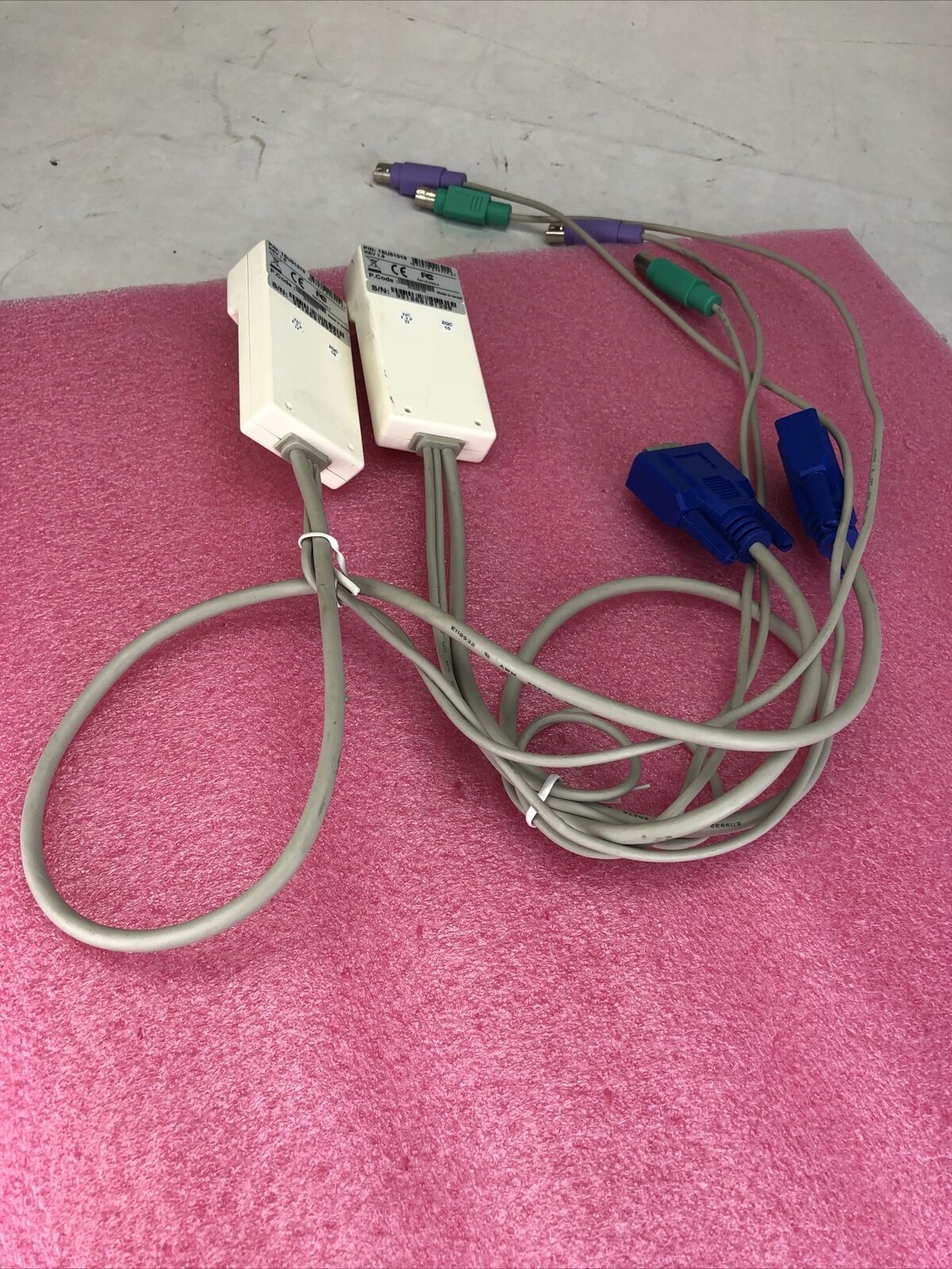 Minicom 1SU51019 RICC-PS/2 VGA Network Cable KVM Switch Extender (Lot of 2)