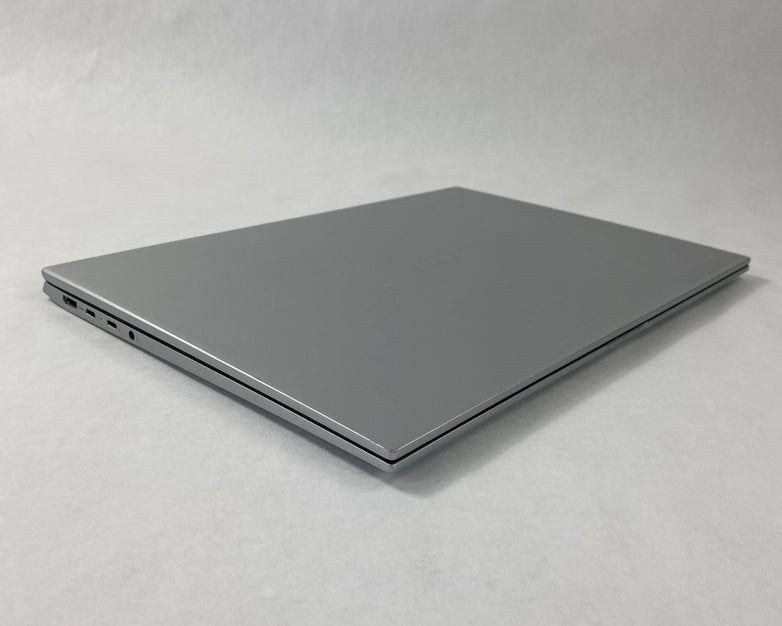 LG Gram 17Z90P-N.APS5U1 Intel Core i7-1165G7 2.8 GHz 16GB RAM 17" No SSD No OS