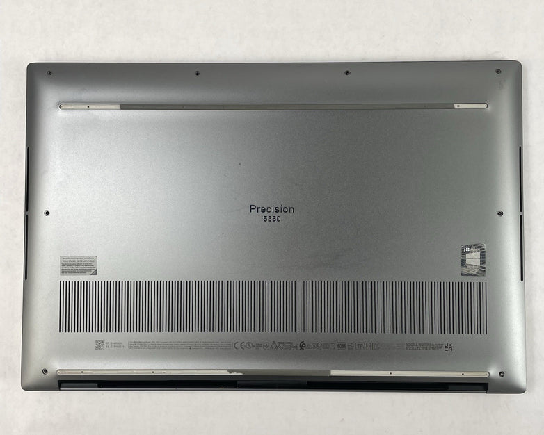 Dell Precision 5560 15.6" i7-11800H 2.30 GHz 32 GB RAM No SSD/OS/AC