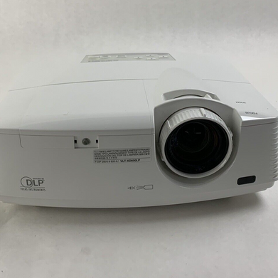Mitsubishi XD600U Projector