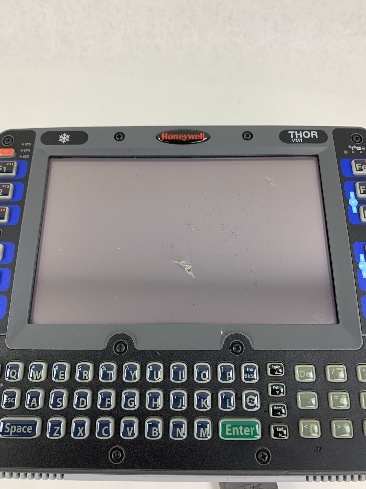 Honeywell Thor VM1C Mount Computer Atom 2530 1 GB Ram W/Dock No OS No Flash
