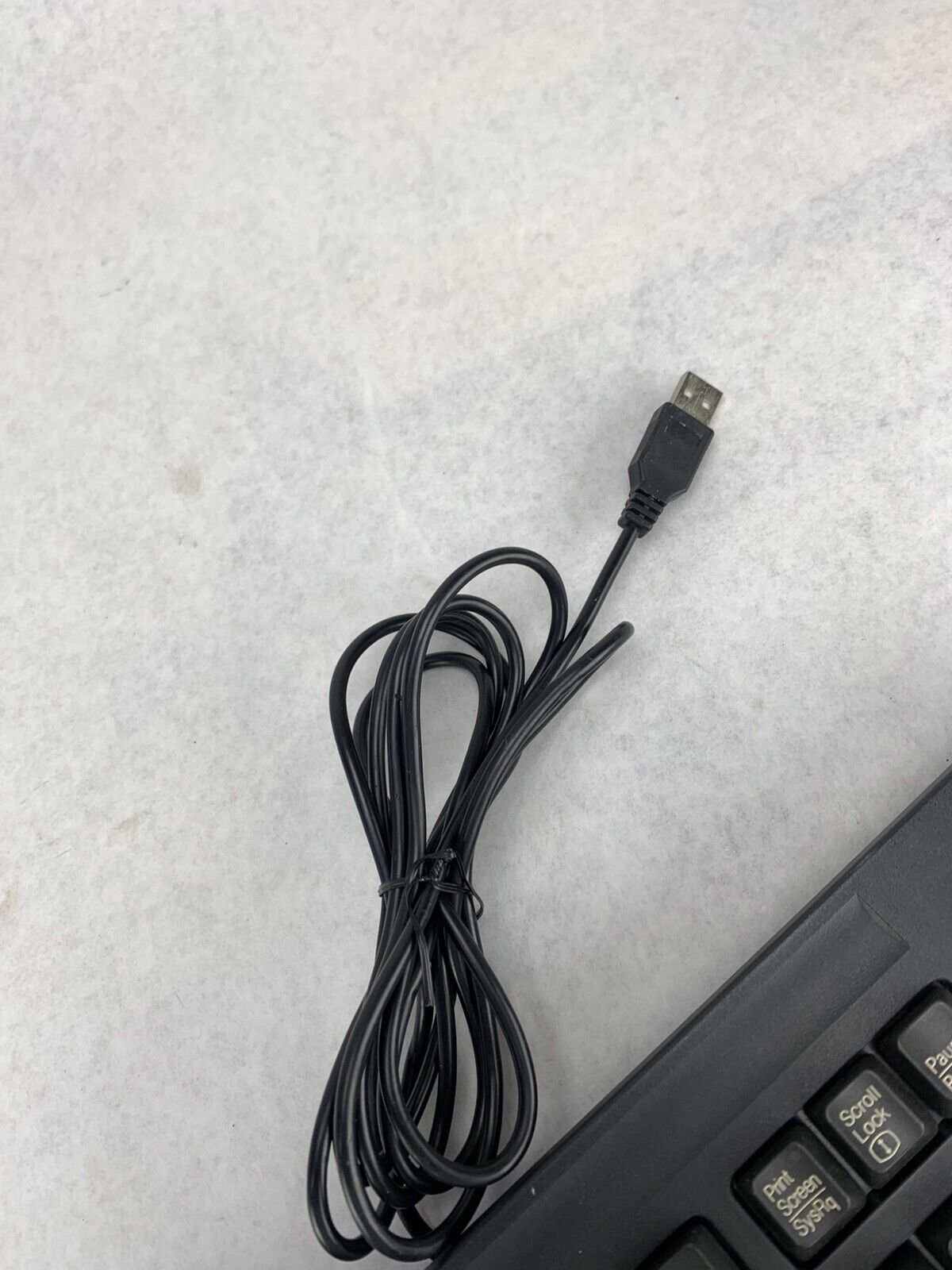 Lenovo KU-0225 Wired Keyboard