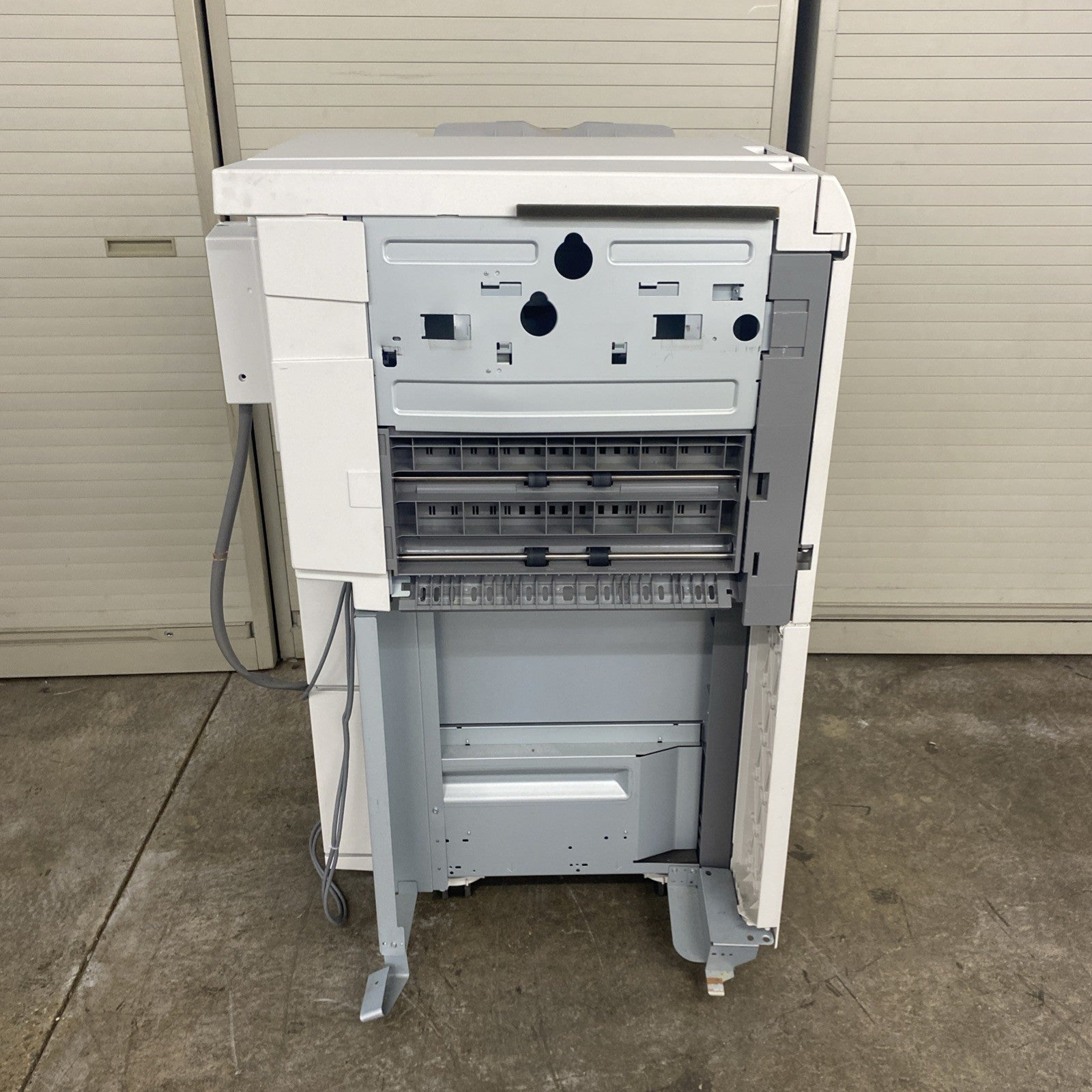 Xerox A-FN07 Professional Finisher Booklet Maker8