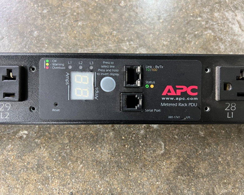 APC AP7862 Metered Server Rack PDU 120/208V 16A 42 Outlets