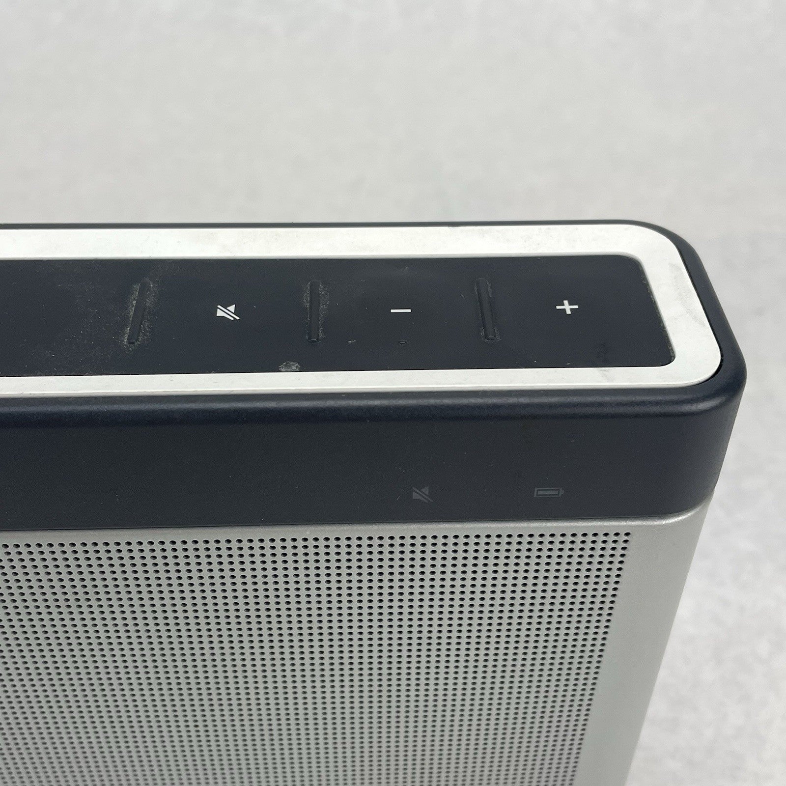 Bose Sound Link iii MODEL 414255 Bluetooth Speaker and Power Cord6