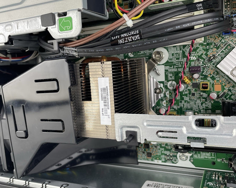 HP RP5800 SFF Core i5-2400 3.1 GHz 4 GB RAM No HDD No OS
