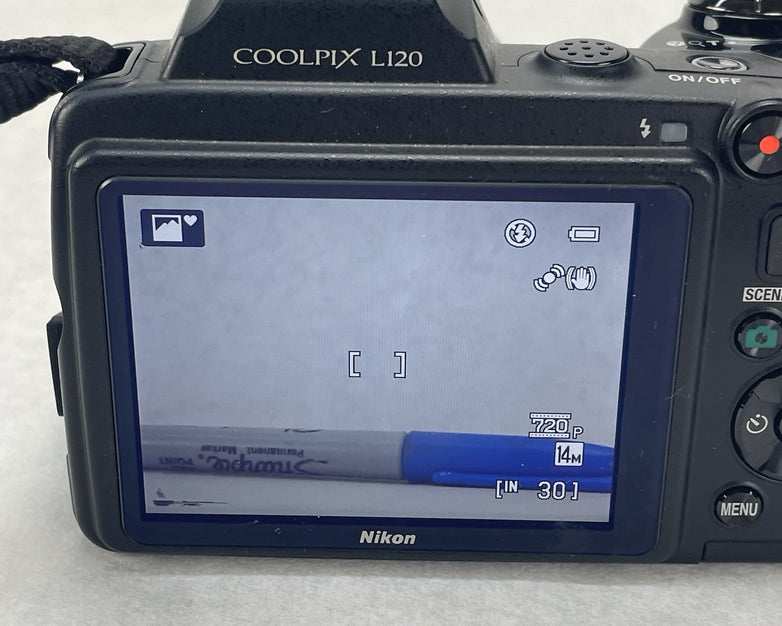 Nikon Coolpix L120 14.1MP Compact Bridge Camera 21x  Small Screen Crack Tested