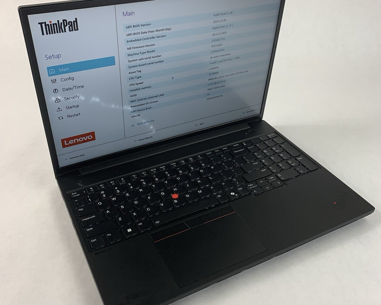 Lenovo ThinkPad P16s Gen3 Ultra 7 155H 1.4 GHz 32 GB RAM Heat Spots No OS/SSD/AC