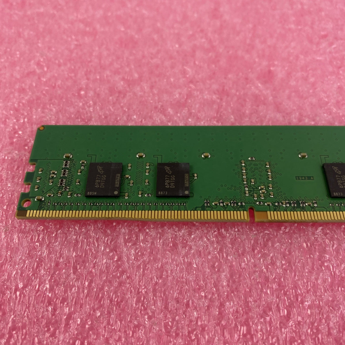 Micron 4GB DDR4 PC4-2400T Desktop Memory Ram MTA9ASF51272PZ-2G3B1II - Lot of 25