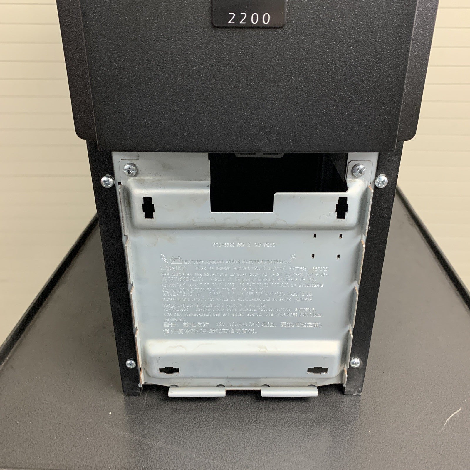 APC SUA2200 Smart-UPS 2200 UPS Tower Tested No Batteries w/ Cord