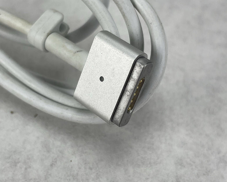 Apple A1424 OEM 85W MagSafe 2 Adapter Charger