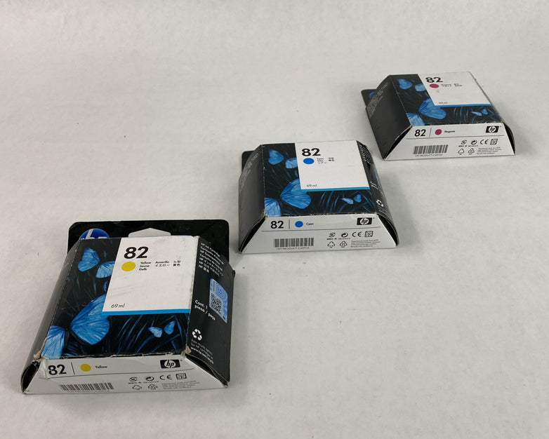 HP 82 Magenta 69ml w/ 82 Cyan 82 yellow Ink Cartridge Lot of 3