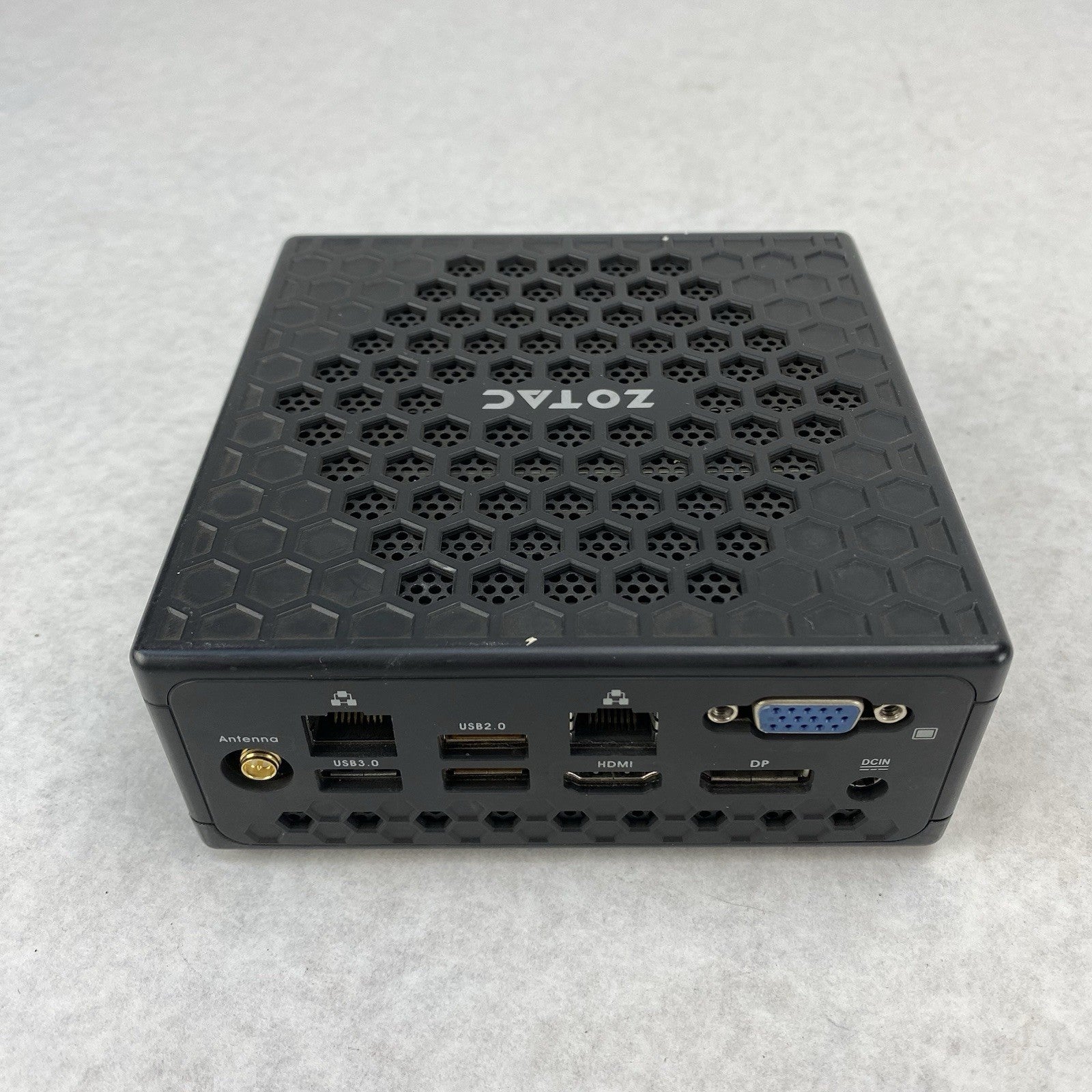 Zotac ZBOX-C1323NANO Micro Celeron C3150 1.6GHz 8GB RAM No HDD/OS/AC - No Bottom6