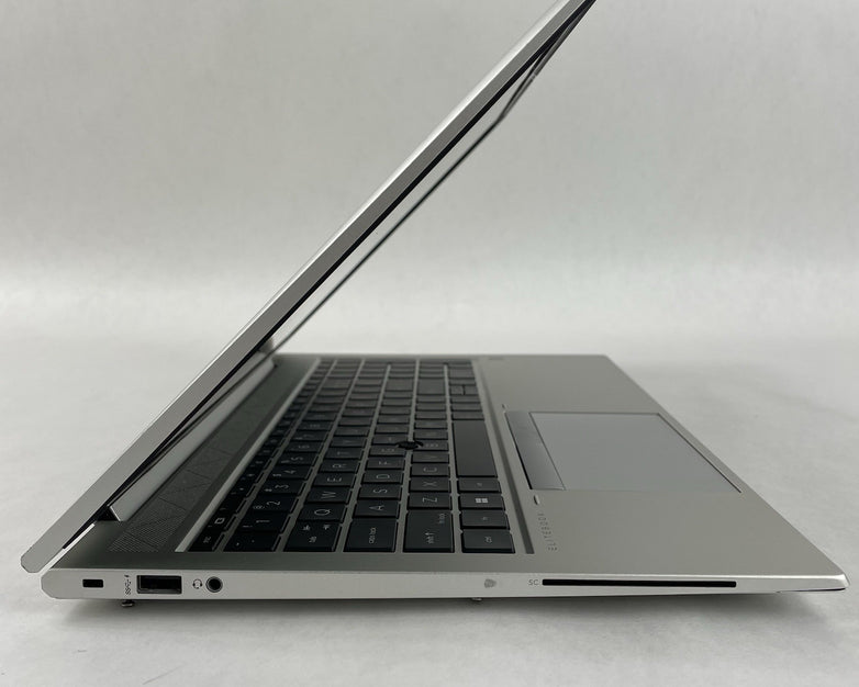 HP EliteBook 850 G8 15.6" i7-1185G7 3.00 GHz 8 GB RAM No SSD/OS/AC/Batt