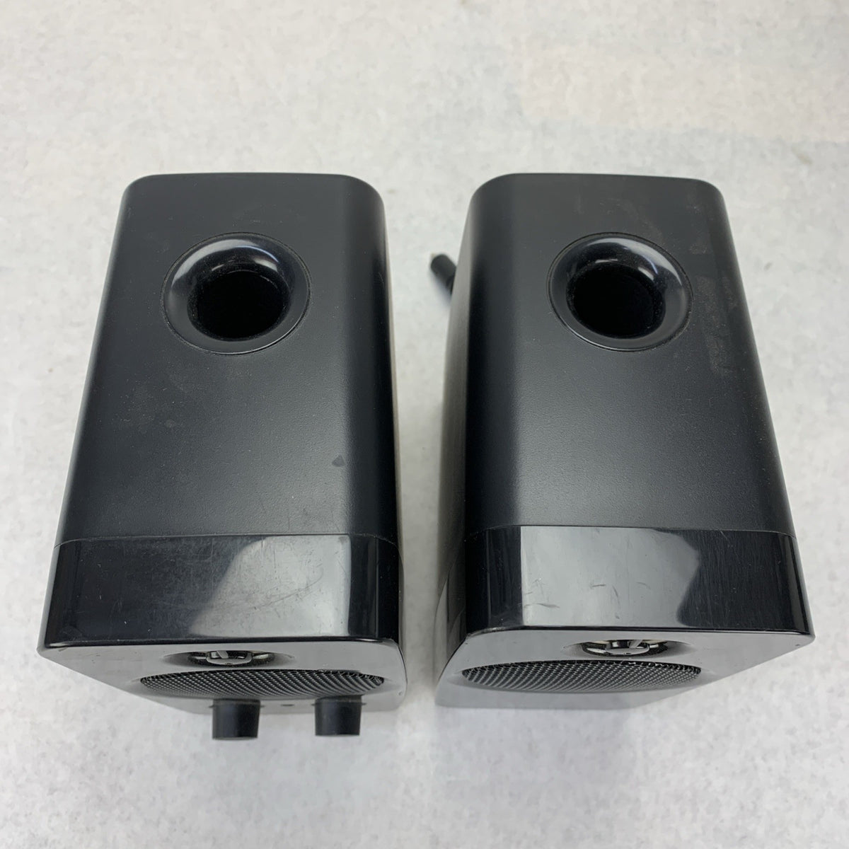 Creative Inspire T10 Compact 2.0 Desktop Stereo Computer Speaker Set 51MF1601AA04