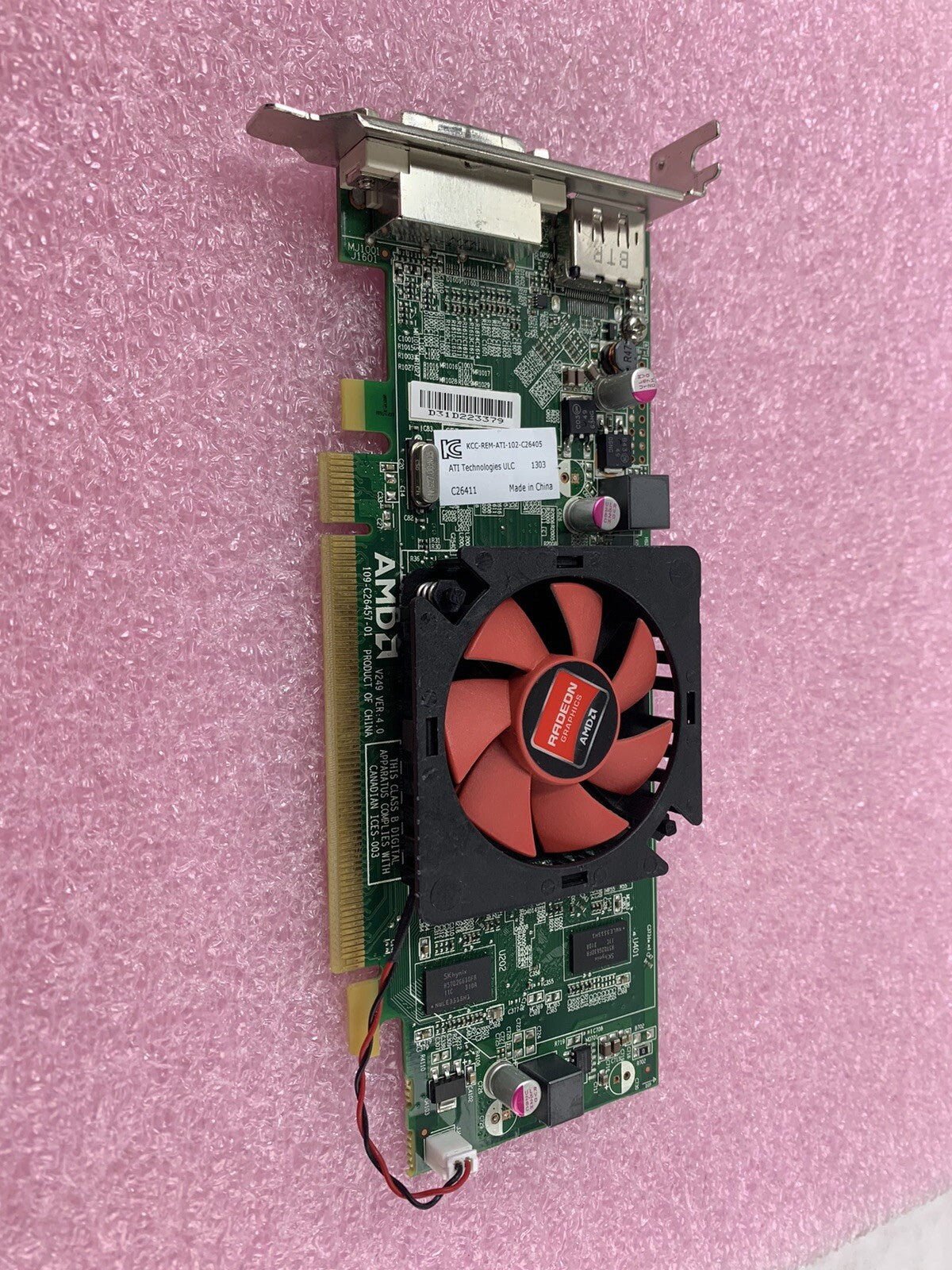 Mix of 4 Untested Radeon 1GB DisplayPort DVI PCIe16 Low Profile GPUs