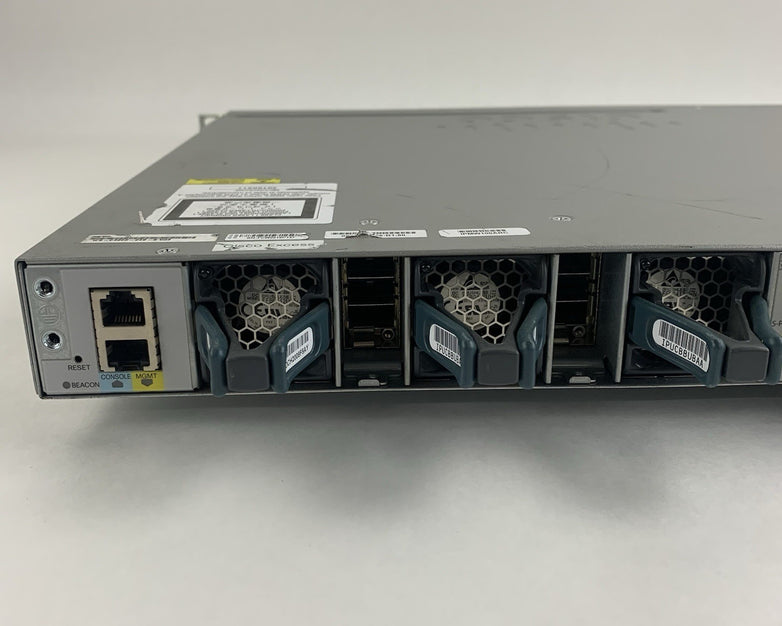 Cisco WS-C3850-24S-S Catalyst SFP Switch 3850 24 Port Tested w/ C3850-NM-2-10G